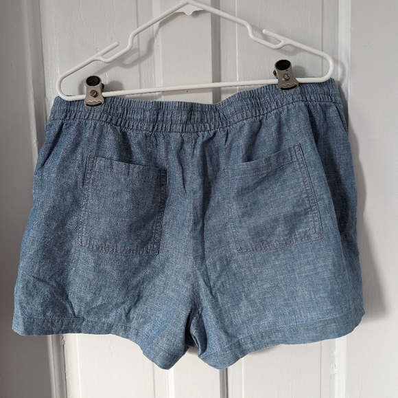 Gap Chambray Shorts - Picture 4 of 4
